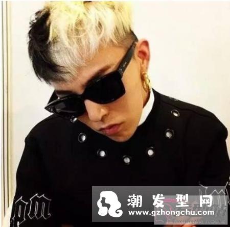 男士染什么颜色头发好看 白金、浅灰、浅啡色绝对是首选