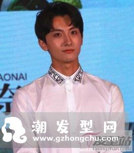 有美人尖的男生发型 凸显优势打造养眼潮男