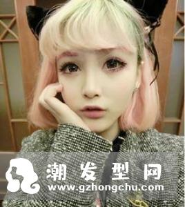 美人尖适合什么刘海 空气中分刘海发型介绍