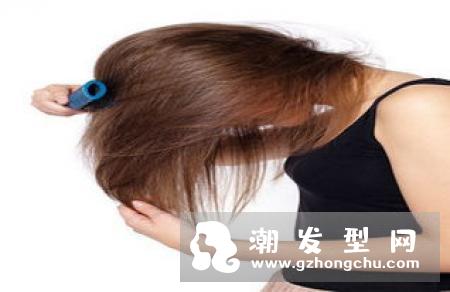 产后掉发怎么办？女性掉发原因及对策