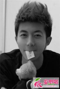 校园小清新男生发型 养眼迷人最有异性缘佳