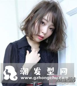 短发怎么烫年轻好看 睡不醒风空气卷好个性