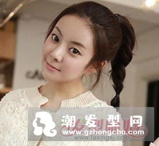马尾辫怎么扎显脸小 位置要高