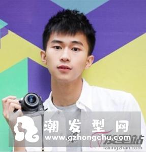 大学生发型男 做个人气帅学长