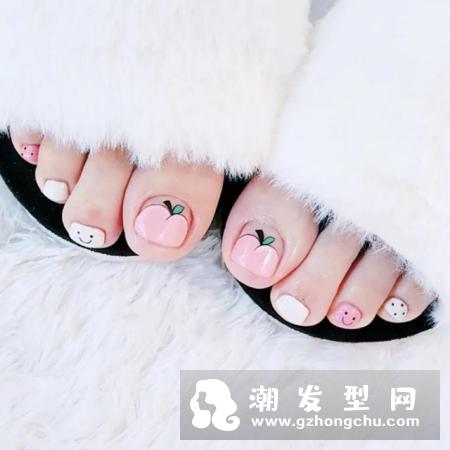脚趾美甲新款式图片 薄荷绿金箔镜面美甲任你挑
