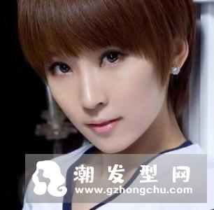 减龄瘦脸发型女生卷发 纹理卷发不动刀也有整型级减龄小脸效果