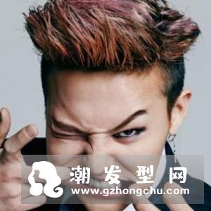 亚麻色到底是什么色 男生染哪种亚麻色好看