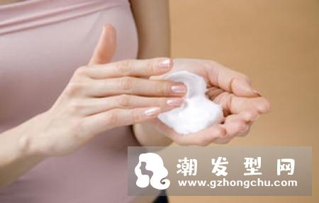 吹风机有什么作用 可以缓解打嗝落枕吗