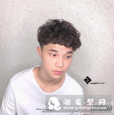 摆脱大叔味！复古锅盖头剪完帅度up，瞬间小十岁！