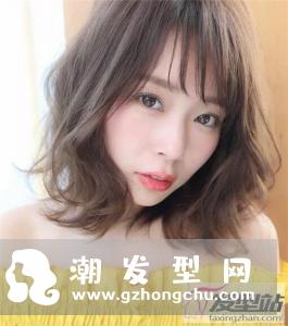 最流行的短卷发 慵懒齐肩小卷短发更优雅气质