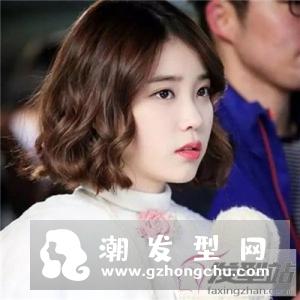 女生短发波浪卷 瞬间美出新高度
