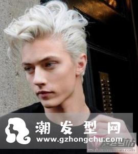 慵懒随性风男生发型  独具魅力不乏绅士范