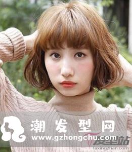 短发梨花头怎么烫好看 这么烫更修颜减龄