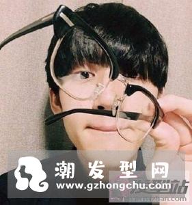 初中生00后男生发型 尽情释放青春活泼魅力
