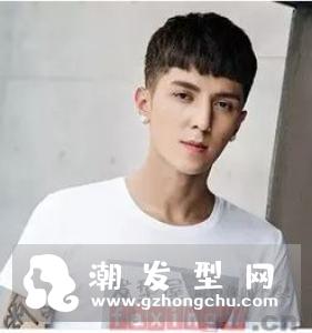 脸瘦长的男生发型 轻松塑造完美脸型