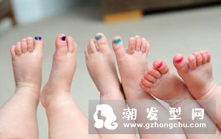 灰指甲鞋袜怎么处理 可以涂指甲油吗