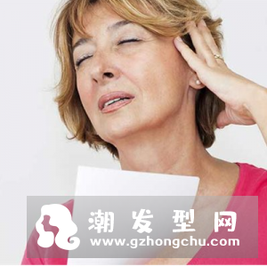 女人更年期吃什么好 掉头发吗
