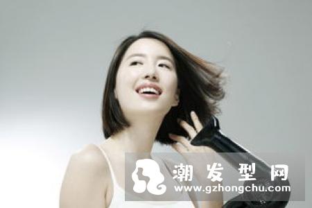 火烧头发能养发？巴西超模独门护发秘笈