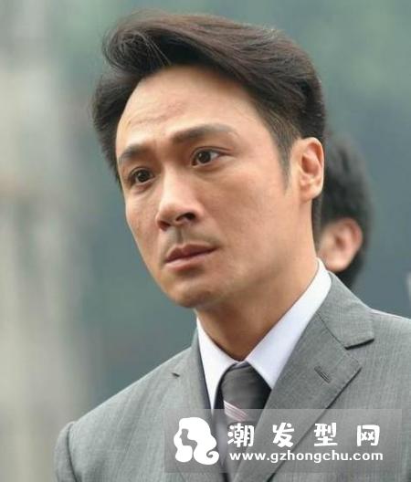 男生发际线高留什么发型 8款短发拯救颜值不再烦恼