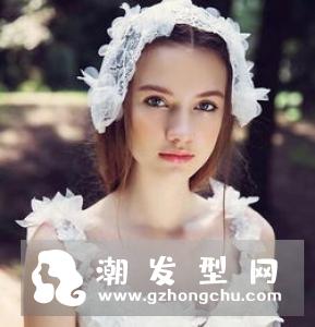 韩式婚纱照新娘发型 凌乱感造型尽显浪漫