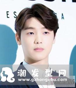 男生时尚三七分短发 修颜帅气潮男必备
