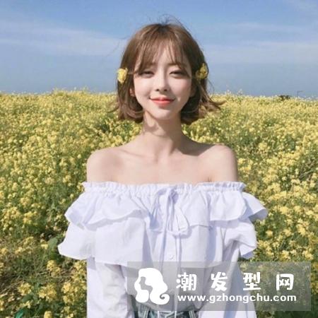 小脸适合烫什么发型 适合什么短发