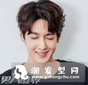 鹿晗桃心发型是怎么弄的 同款桃心刘海发型图片
