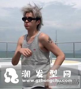 男生狮子头发型 个性独特无限吸睛