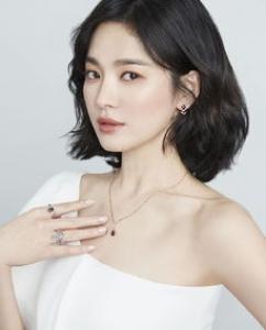 中长发森系卷发 打造唯美小仙女