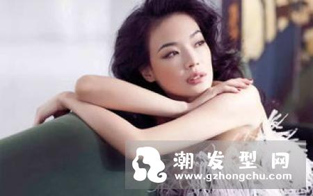 直发与卷发哪种更减龄 直发卷发对比图看完就知道