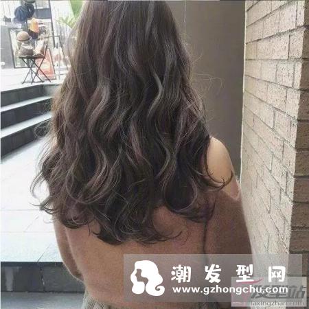 随意自然微卷长发发型 看这20款就知道了卷发有多美
