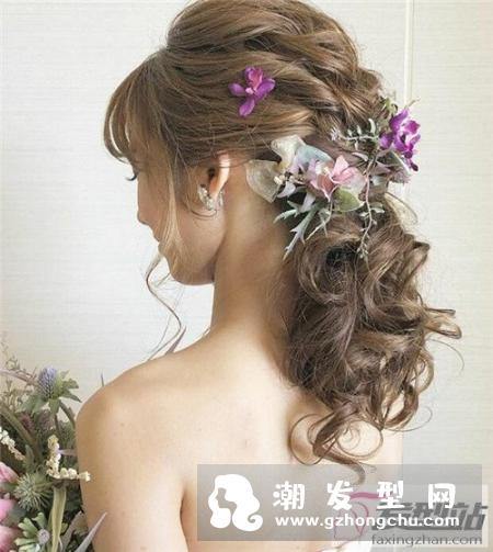 韩式婚纱照鲜花新娘发型 新娘化妆造型图片大全