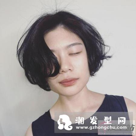 复古嬉皮卷强势侵袭中 只要这样卷绝对有型！