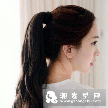脸大的女生适合什么发型图片 短发长发都是可以的