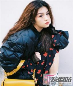 泰迪卷发型中长发 动感活泼瘦脸神器