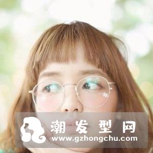 狗啃式刘海自己怎么剪 适合什么脸型