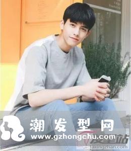 适合暖男的发型有哪些 偏向软萌型倍受异性欢迎