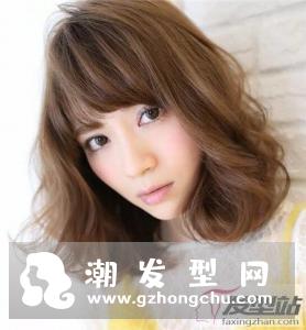 最流行的短卷发 慵懒齐肩小卷短发更优雅气质