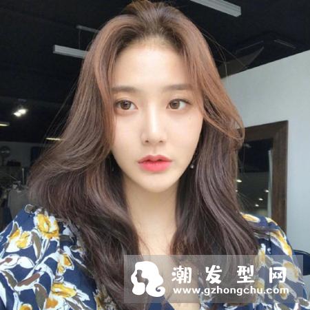 中长发适合什么卷发 韩式中长发卷发图片来袭