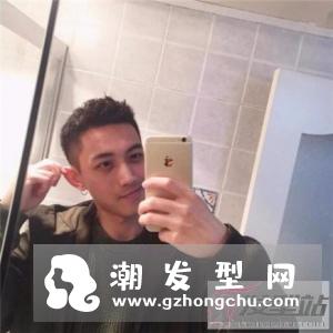 男生飞机头发型气场全开 男友力爆棚尽显魅力