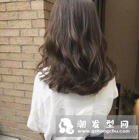随意自然微卷长发发型 看这20款就知道了卷发有多美