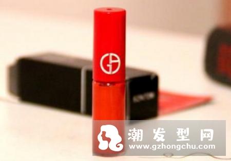 阿玛尼小胖丁506适合黄皮吗 和504试色哪个好看