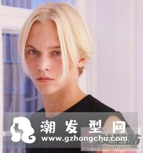 男生颧骨突出适合什么发型 帅气发型不仅时尚还修颜