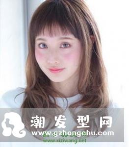卷发怎么打理好看 超好看卷发打理效果图片