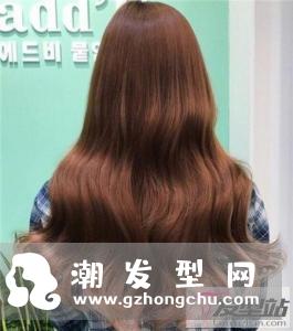 A字摆中长卷发 唯美气质显瘦