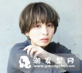 男生鬓角怎么留好看 选对发型帅气度爆表