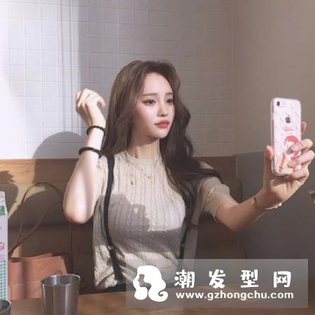中长发适合什么卷发 韩式中长发卷发图片来袭