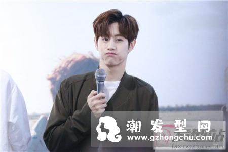 高中生男生适合什么发型 清爽短发帅气利落塑造校园男神