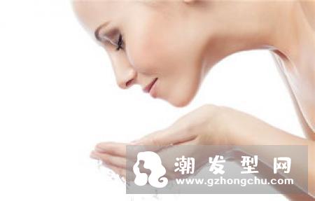 眼部肌底液适合多大年龄用 用多久去除眼袋