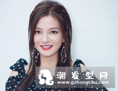 赵薇同款侧辫是怎么扎的 鱼骨辫扎法是怎样的